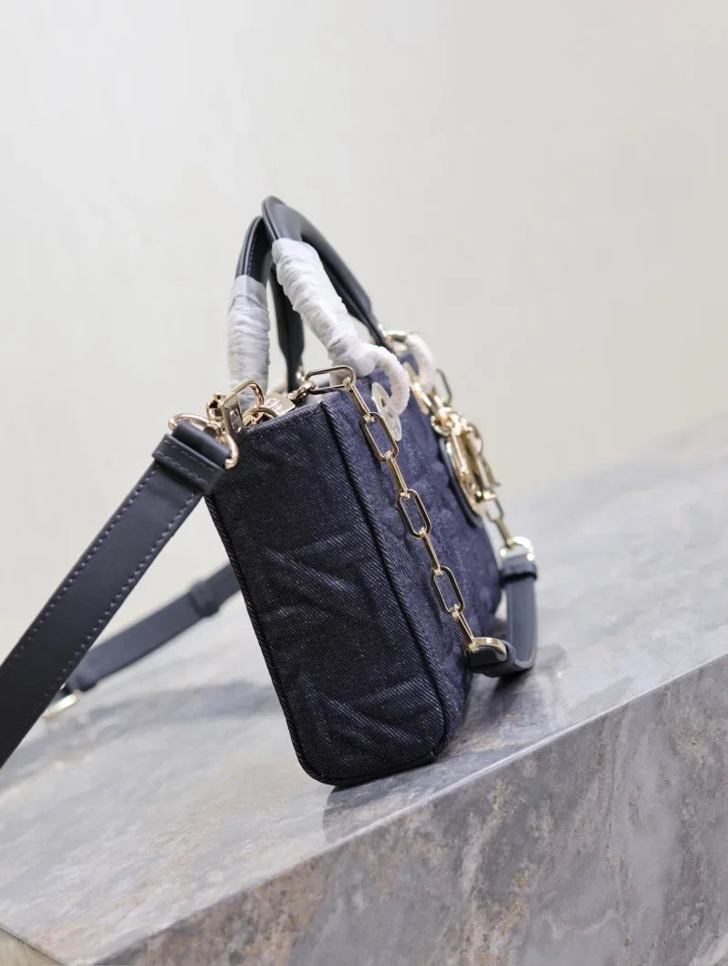 CHRISTIAN DIOR BAG - Zabcart