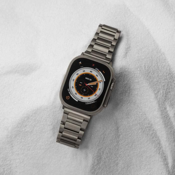 ULTRA2 SMART WATCH + 3 EXTRA STRAPS - Zabcart